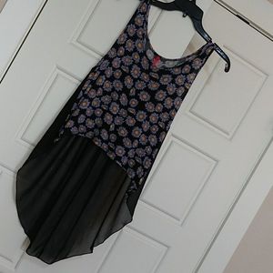 🎈3/$10 Sleeveless floral crop tank M